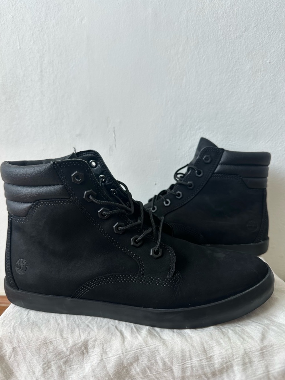 Timberland Women’s Black Outsole Boots Ortholite Size USA 9 Outdoors